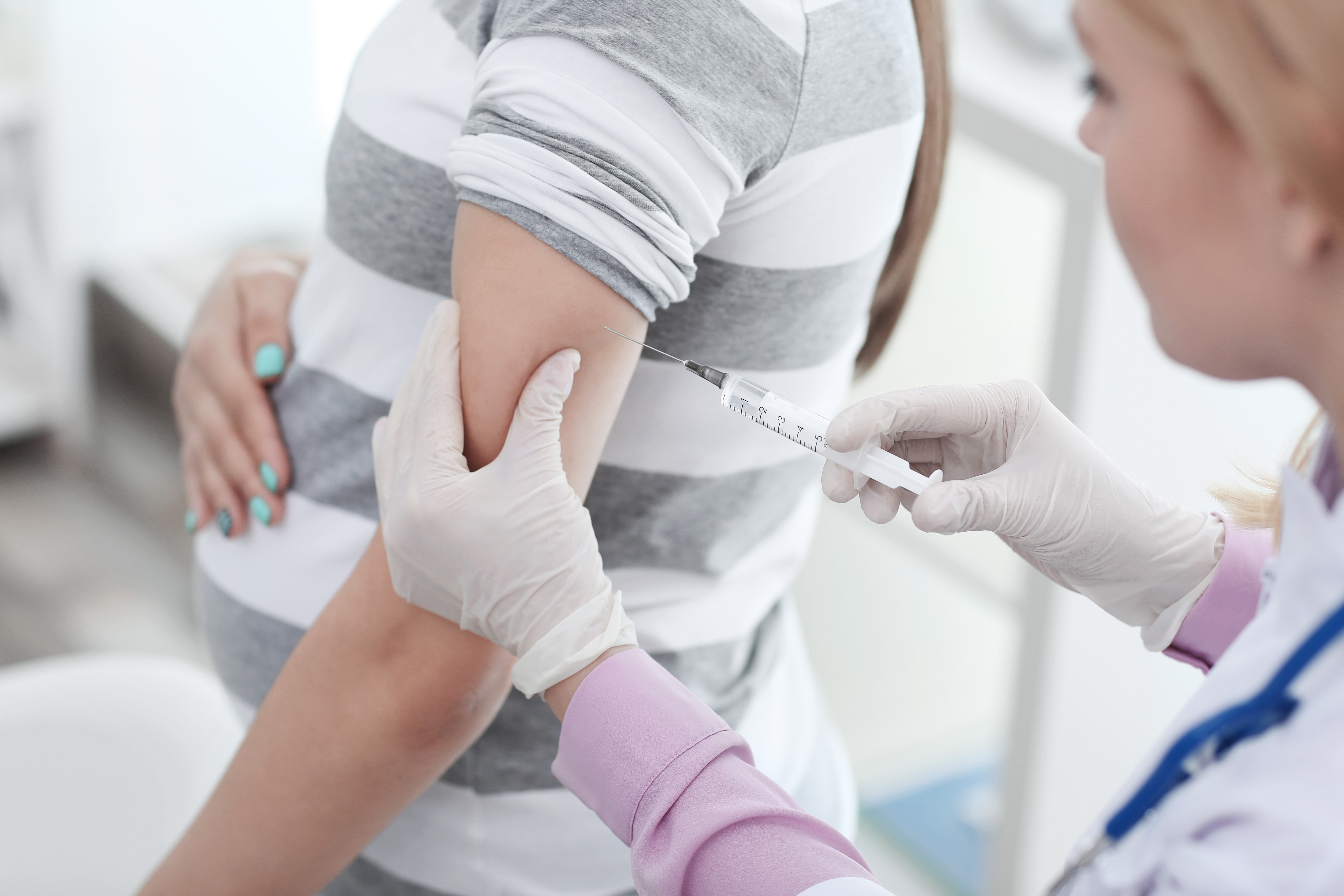 Pregnant women reminded to get whooping cough vaccine  nidirect