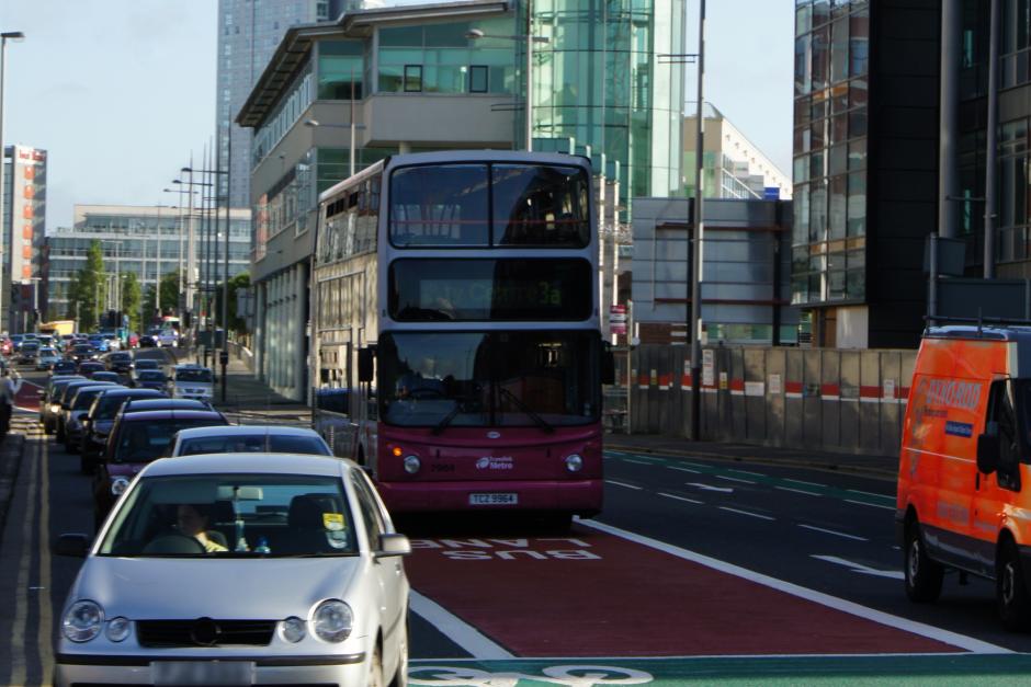 Centre of carriageway bus lane